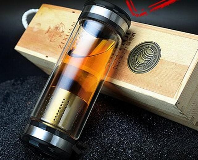 專業(yè)生產雙層玻璃杯廠家,專業(yè)生產好的雙層玻璃杯